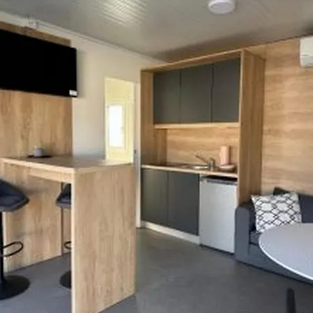 Comfort Two Bedroom Mobile Homes Ferienhaus