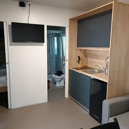 Comfort Two Bedroom Mobile Homes Pirovac